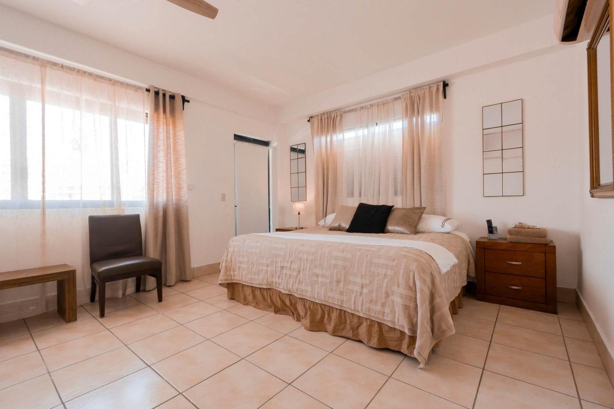 With Access For 6 - Marina Del Rey 101 *